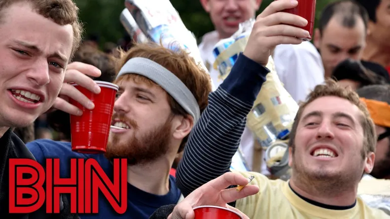 #BHN The Shore Boys drinking on KRd are more of a problem than rough sleepers