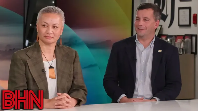 #BHN Marama Davidson is the only adult in the room when on Ryan Bridge with David Seymour